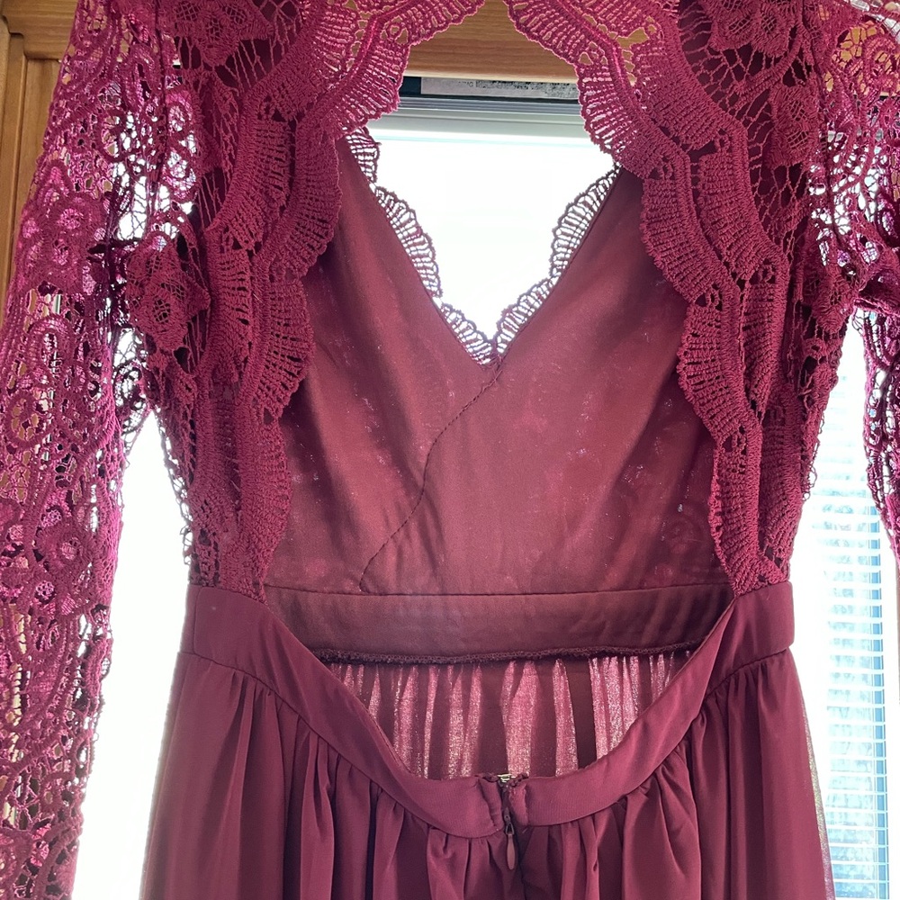 Lulu’s Maroon Elegant Lace Long Sleeve Dress M